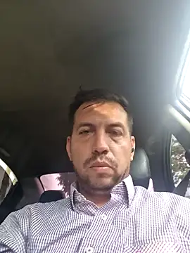 reyarturs13 online show from 02-04-25, 09:41