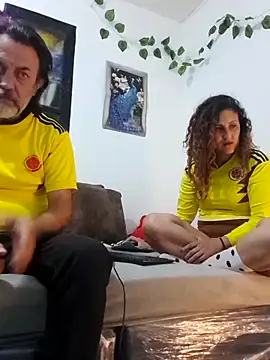 jeans and emma online show from 10-11-25, 10:41