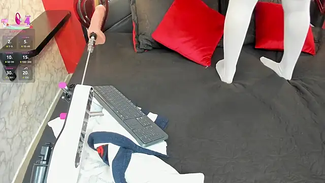 IVISBOUNCYASS online show from 09-19-25, 02:18