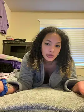 Snapshot of tastylolaaa chatting on 02-05-25, 04:25 tastylolaaa online show from 02-05-25, 04:25