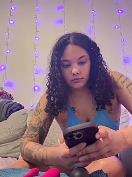 Snapshot of tastylolaaa chatting on 03-09-26, 02:26 tastylolaaa online show from 03-09-26, 02:26