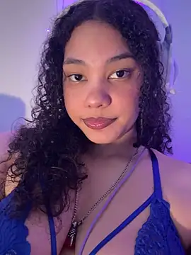 tastylolaaa online show from 06-09-26, 10:43