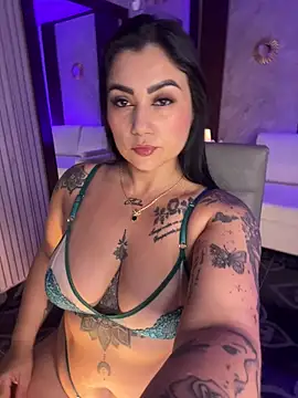 Madissonlove 1 online show from 04-12-26, 10:59