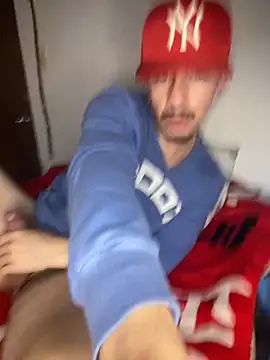 Snapshot of venusfranco_94 chatting on 11-13-25, 04:00 venusfranco 94 online show from 11-13-25, 04:00