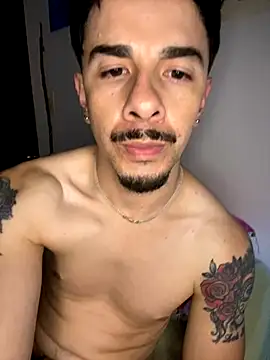 Snapshot of venusfranco_94 chatting on 11-24-25, 02:55 venusfranco 94 online show from 11-24-25, 02:55