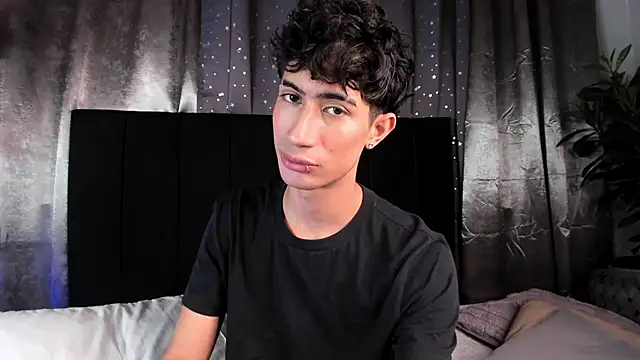 NovaaWheler online show from 11-13-25, 08:19