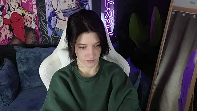 Snapshot of roxy_riot_ chatting on 02-20-25, 01:25 roxy riot online show from 02-20-25, 01:25