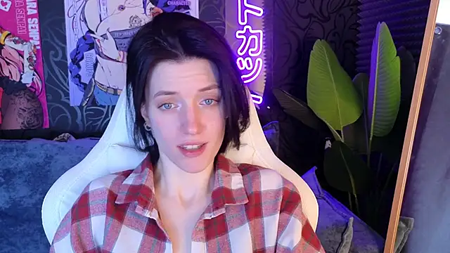 Snapshot of roxy_riot_ chatting on 02-21-25, 04:29 roxy riot online show from 02-21-25, 04:29