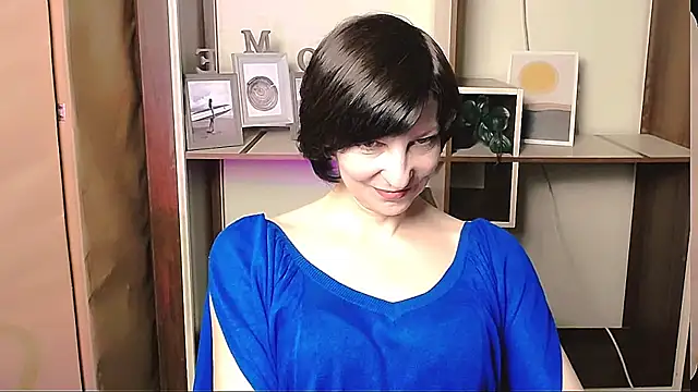  AngeliaFlow  online show from 04-29-26, 08:51