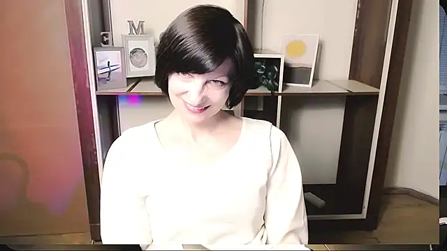  AngeliaFlow  online show from 05-16-26, 08:55