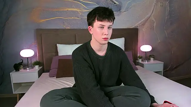 AdrianoAubert online show from 09-26-25, 03:10