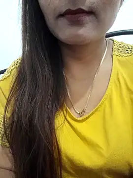 Snapshot of Deepcha1991 chatting on 02-14-25, 08:05 Deepcha1991 online show from 02-14-25, 08:05