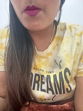 Snapshot of Deepcha1991 chatting on 02-24-25, 06:47 Deepcha1991 online show from 02-24-25, 06:47