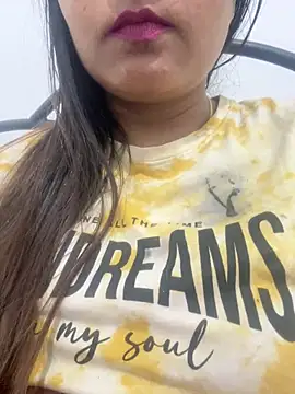 Snapshot of Deepcha1991 chatting on 02-25-25, 05:52 Deepcha1991 online show from 02-25-25, 05:52