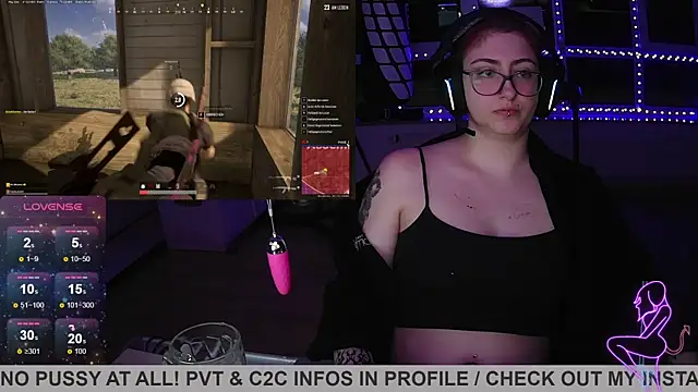 Snapshot of Gamergirl-Linela chatting on 03-21-25, 01:45 Gamergirl-Linela online show from 03-21-25, 01:45