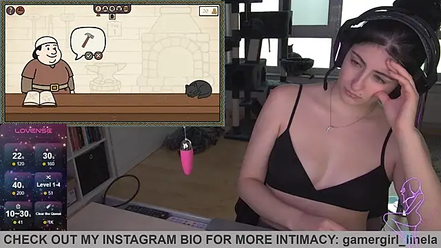 Snapshot of Gamergirl-Linela chatting on 09-24-25, 03:04 Gamergirl-Linela online show from 09-24-25, 03:04