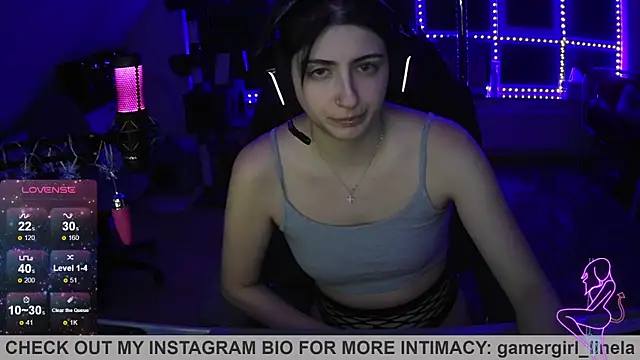 Snapshot of Gamergirl-Linela chatting on 12-05-25, 12:30 Gamergirl-Linela online show from 12-05-25, 12:30