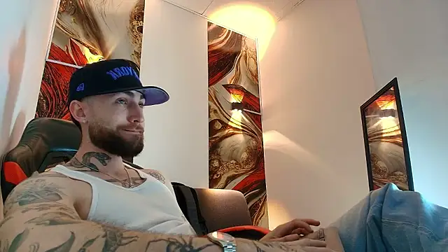 Luke davis01 online show from 03-17-26, 01:03