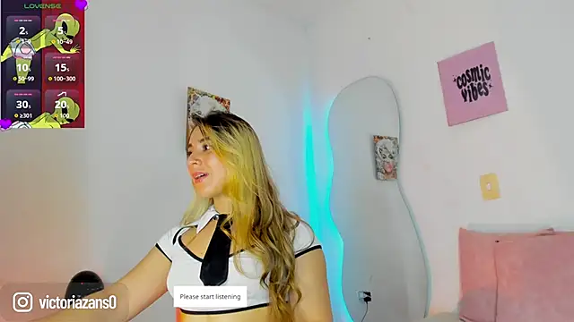 Vickyallien online show from 04-28-26, 03:39