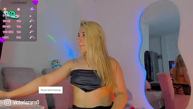 Vickyallien online show from 07-27-26, 03:52