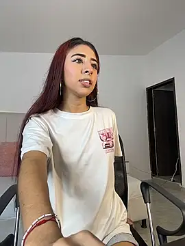 Snapshot of Mirandaa_Rogers chatting on 02-02-26, 07:12 Mirandaa Rogers online show from 02-02-26, 07:12