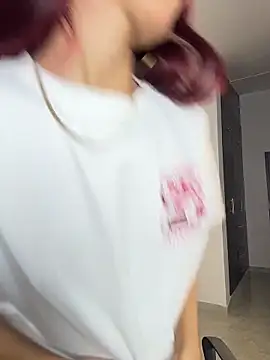 Snapshot of Mirandaa_Rogers chatting on 02-17-26, 07:09 Mirandaa Rogers online show from 02-17-26, 07:09