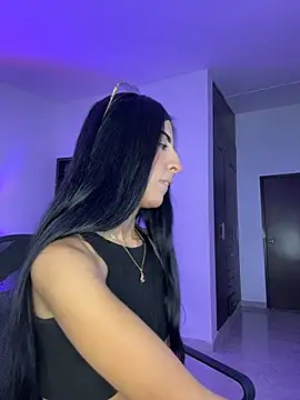 Mirandaa Rogers online show from 07-19-26, 02:43