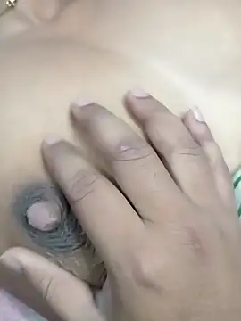 Snapshot of simrun70 chatting on 01-11-26, 12:26 simrun70 online show from 01-11-26, 12:26