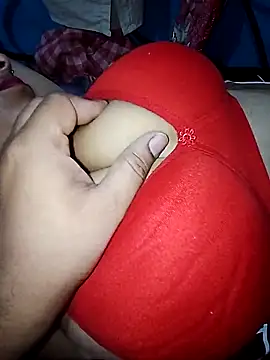 Snapshot of simrun70 chatting on 03-14-26, 01:12 simrun70 online show from 03-14-26, 01:12