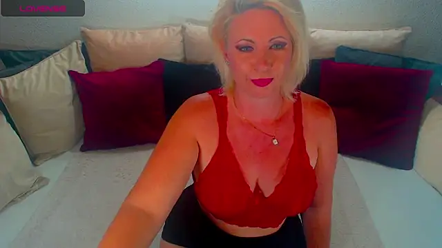 Snapshot of Lex_McQueen chatting on 05-27-26, 09:01 Lex McQueen online show from 05-27-26, 09:01