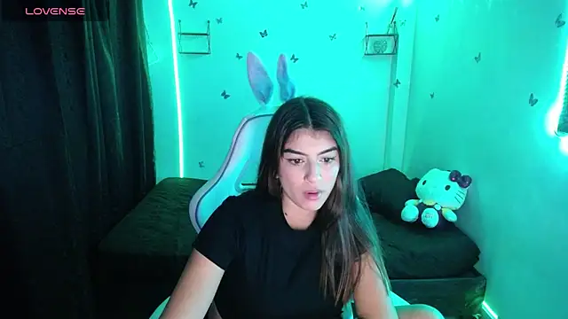 Snapshot of hello_kityy25 chatting on 02-10-25, 02:19 hello kityy25 online show from 02-10-25, 02:19