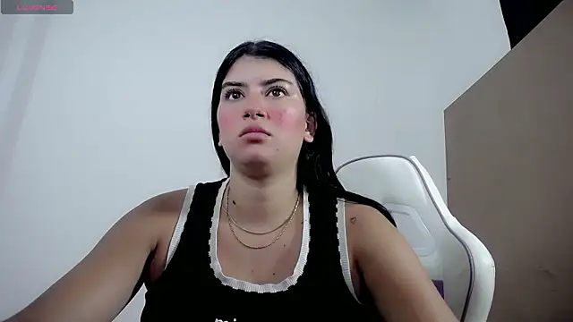 hello kityy25 online show from 03-29-26, 06:52