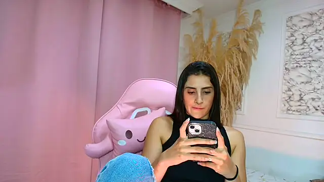 Snapshot of Danella_houston chatting on 03-09-26, 06:56 Danella houston online show from 03-09-26, 06:56