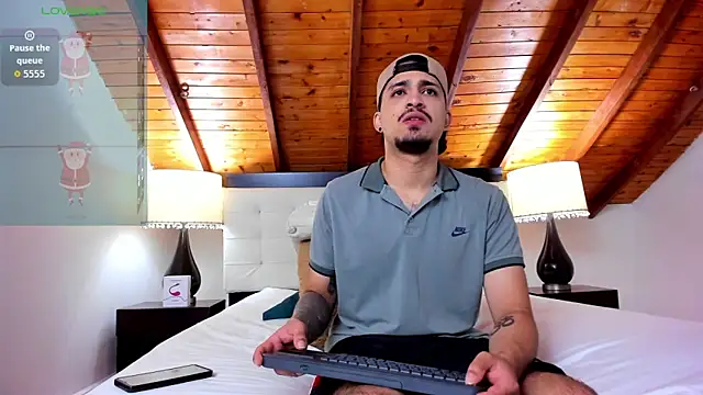 Snapshot of Sebastian_Berne chatting on 01-12-26, 07:08 Sebastian Berne online show from 01-12-26, 07:08