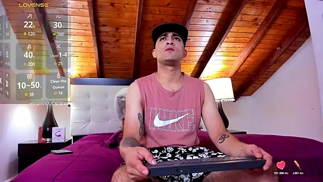 Snapshot of Sebastian_Berne chatting on 02-27-26, 07:03 Sebastian Berne online show from 02-27-26, 07:03