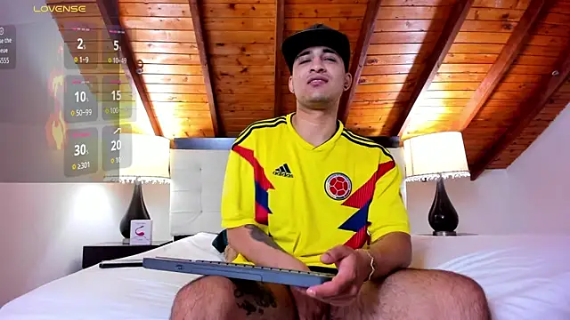 Snapshot of Sebastian_Berne chatting on 03-13-26, 07:31 Sebastian Berne online show from 03-13-26, 07:31