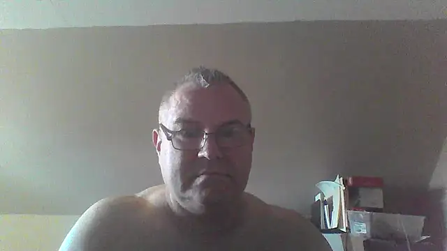 mkestr69 online show from 11-05-25, 05:24