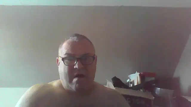 mkestr69 online show from 02-05-26, 05:28