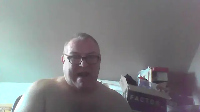 mkestr69 online show from 04-01-26, 05:43
