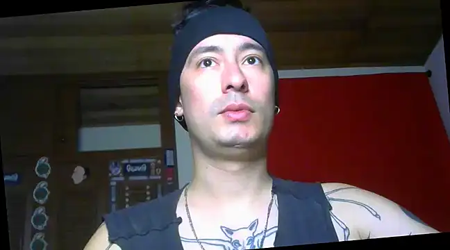 Snapshot of vampireathome chatting on 02-11-25, 05:16 vampireathome online show from 02-11-25, 05:16