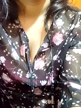 Your cutiepie  online show from 03-07-25, 08:22