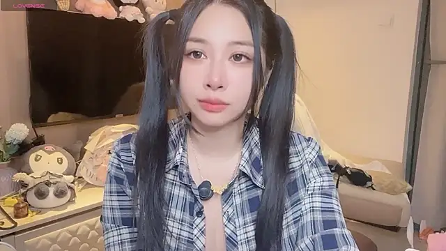 Moonccoi online show from 09-12-25, 07:14