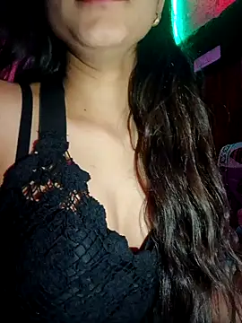 Snapshot of shnaz_1 chatting on 02-14-25, 09:24 shnaz 1 online show from 02-14-25, 09:24