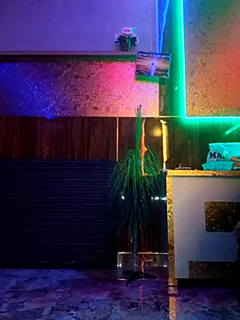 Snapshot of shnaz_1 chatting on 02-16-25, 10:54 shnaz 1 online show from 02-16-25, 10:54