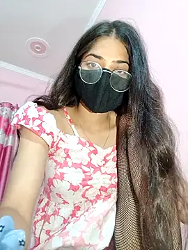 Snapshot of shnaz_1 chatting on 09-12-25, 10:32 shnaz 1 online show from 09-12-25, 10:32