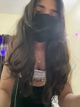 Snapshot of shnaz_1 chatting on 01-17-26, 05:27 shnaz 1 online show from 01-17-26, 05:27