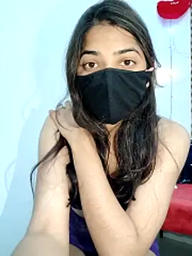 Snapshot of shnaz_1 chatting on 03-12-26, 05:35 shnaz 1 online show from 03-12-26, 05:35