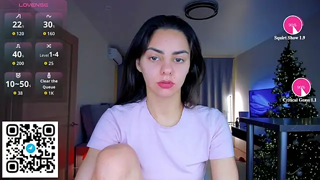 Snapshot of EmiliaZen chatting on 12-19-25, 03:30 EmiliaZen online show from 12-19-25, 03:30