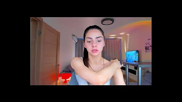 Snapshot of EmiliaZen chatting on 02-20-26, 02:50 EmiliaZen online show from 02-20-26, 02:50