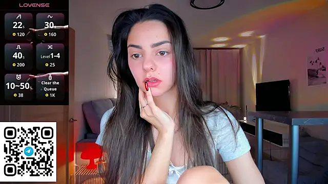 Snapshot of EmiliaZen chatting on 02-27-26, 07:25 EmiliaZen online show from 02-27-26, 07:25